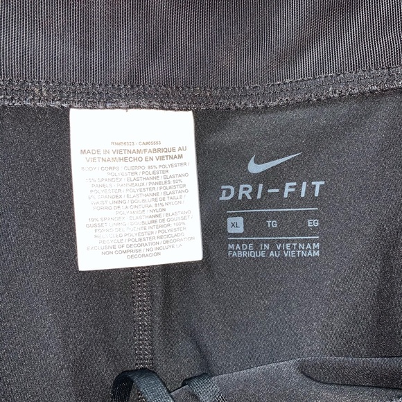 Nike Dri-Fit Leggings - Picture 2 of 2